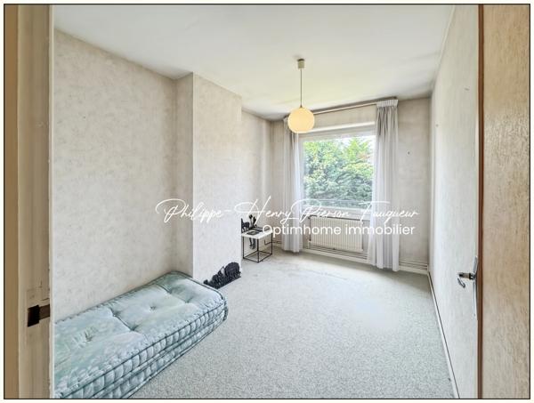 EN EXCLUSIVITÉ – MAISON FAMILIALE 4 CHAMBRES AVEC GARAGE, JARDIN ET FORT POTENTIEL À HEM  (59510)