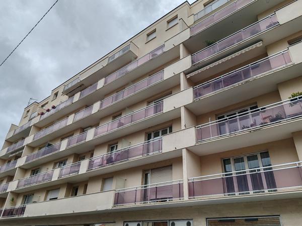 Studio à ALFORTVILLE (94140)