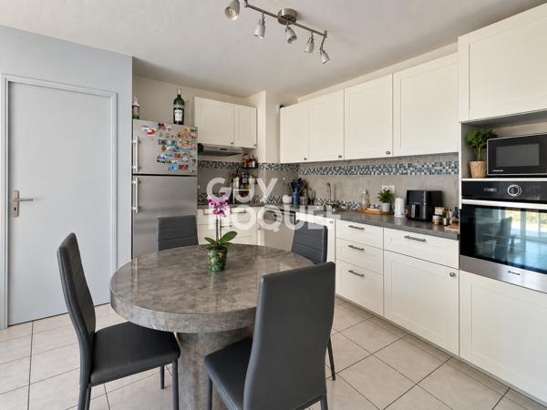 Appartement à vendre de 4 pièces de 74 m² avec jardin/terrasse et Garage