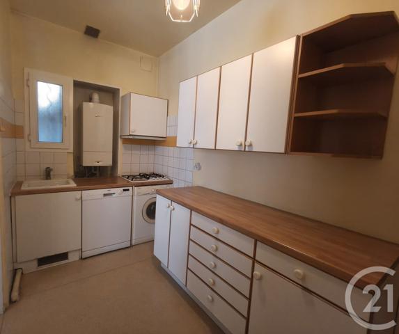 Maison à vendre  8 pièces - 162 m 2   MARSEILLE  - 13012