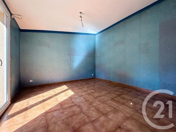 Maison à vendre  4 pièces - 112,70 m 2   MARSEILLE  - 13013