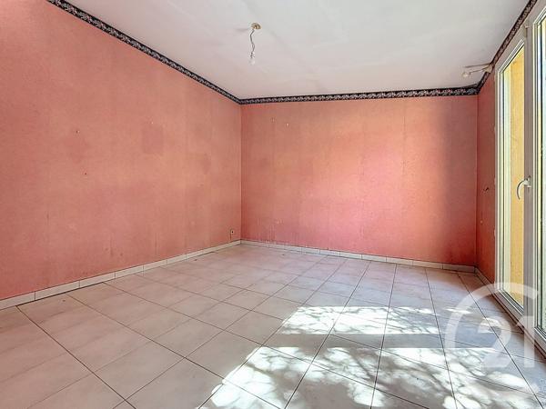 Maison à vendre  4 pièces - 112,70 m 2   MARSEILLE  - 13013