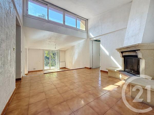 Maison à vendre  4 pièces - 112,70 m 2   MARSEILLE  - 13013