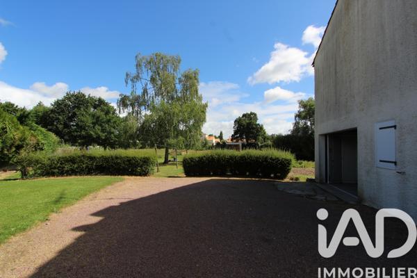 Maison à vendre 4 pièces 88 m² Le Poiré-sur-Vie