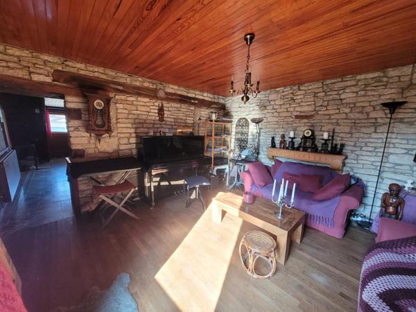 belle maison en pierre rénovée