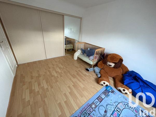 Maison traditionnelle 4 pièces de 78 m² à Plouisy (22200)