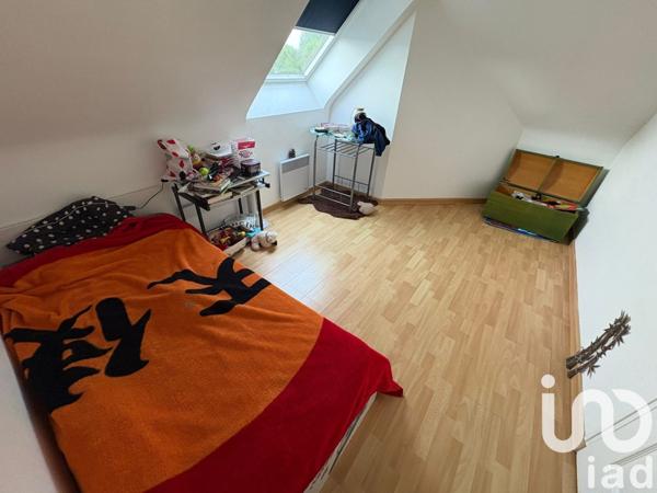 Maison traditionnelle 4 pièces de 78 m² à Plouisy (22200)