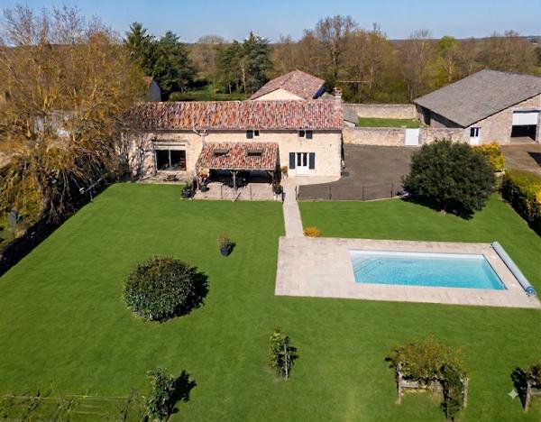Maison à vendre à Valence-en-Poitou (86700) - Vienne