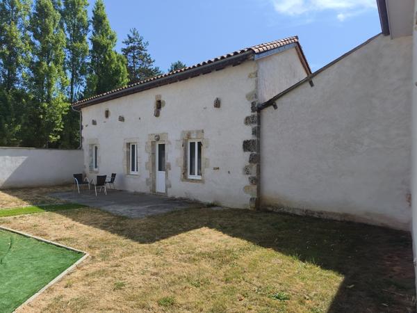 Maison à vendre à Valence-en-Poitou (86700) - Vienne