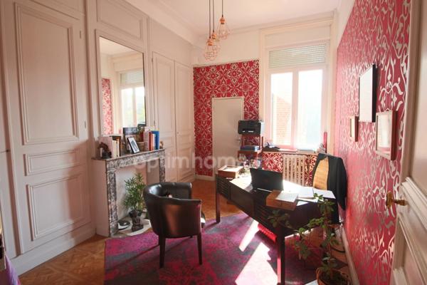 Lannoy limite Hem - Rare maison de maître 430 m2 habitables 12 pièces