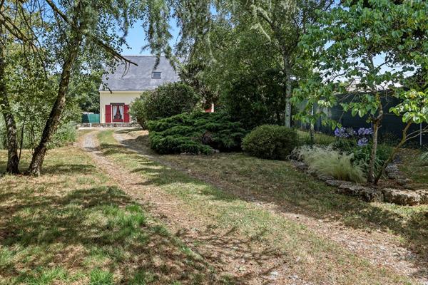 Maison familiale aux beaux volumes, St andre des eaux 44117