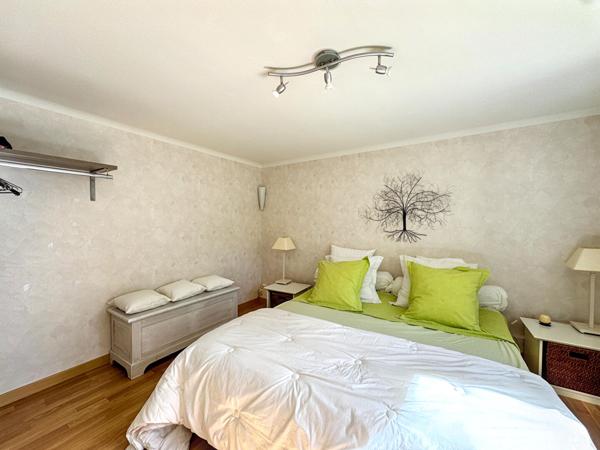 ZOLA Maison familiale -6 chambres + bureau, Cave, Garage, Jardin et stationnements, Nantes 44100