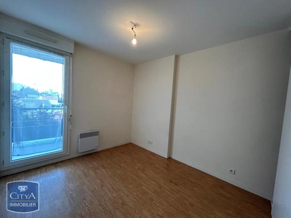 Appartement à louer 2 pièces 40m² Tours (37000)