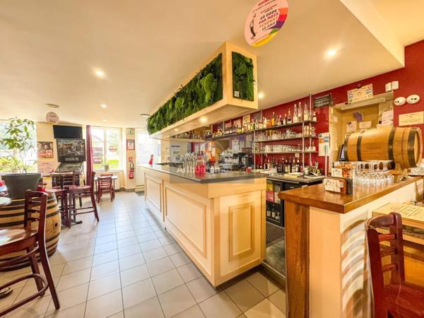 Vente Fonds de commerce 3 pièces 140 m2 à Le Montsaugeonnais