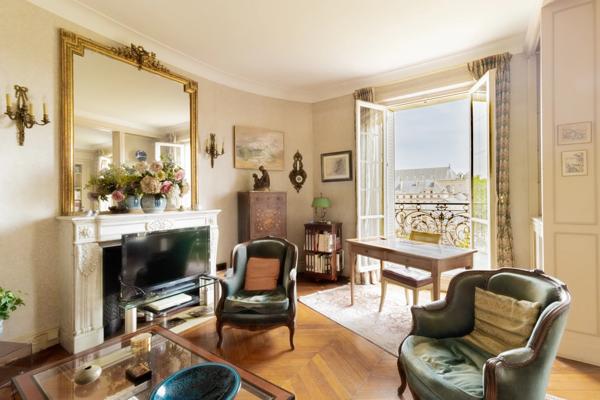 Appartement Paris 7 e - HÔTEL DES INVALIDES