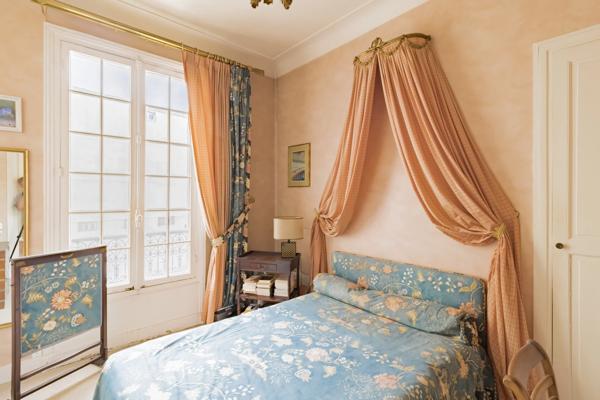 Appartement Paris 7 e - HÔTEL DES INVALIDES