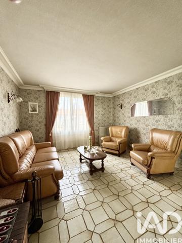 Maison à vendre 5 pièces 133 m² Beaupréau-en-Mauges