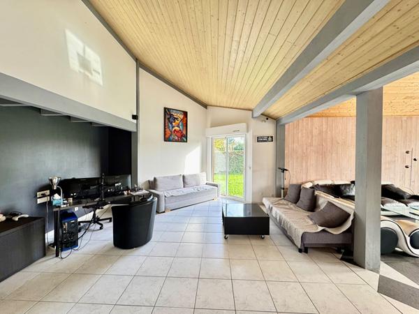 Propriété de 250 m2 à Angresse avec 2 lots d'habitations