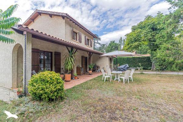 Maison 365 680 € Fargues-Saint-Hilaire 5 p 135 m² DPE D