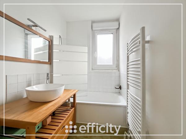 Appartement 2 pièces - 52 m² Exclusivité efficity