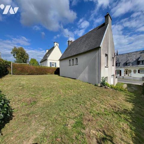 Maison d'habitation à vendre dans le centre de Châteauneuf du Faou, Finistère 29