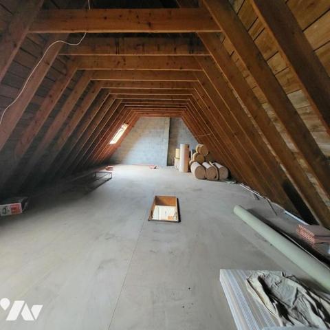 Maison d'habitation à vendre dans le centre de Châteauneuf du Faou, Finistère 29