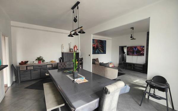 Maison à vendre    6 pièces •  Noé