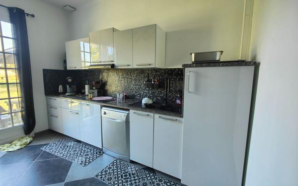 Maison à vendre    6 pièces •  Noé