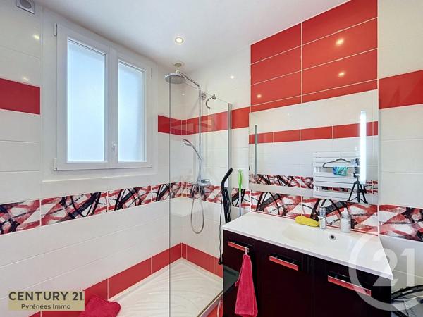 Maison à vendre  5 pièces - 150 m 2   BAGNERES DE LUCHON  - 31