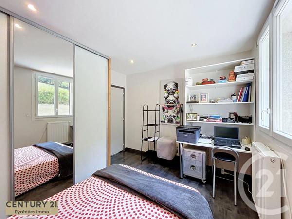 Maison à vendre  5 pièces - 150 m 2   BAGNERES DE LUCHON  - 31
