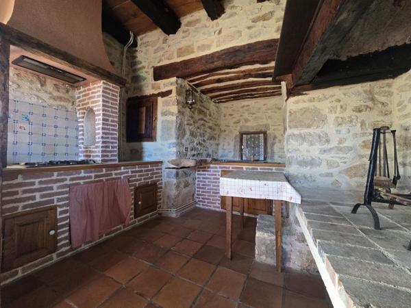 Maison à vendre |  Causse-et-Diège |  2 pièces | 78 m²