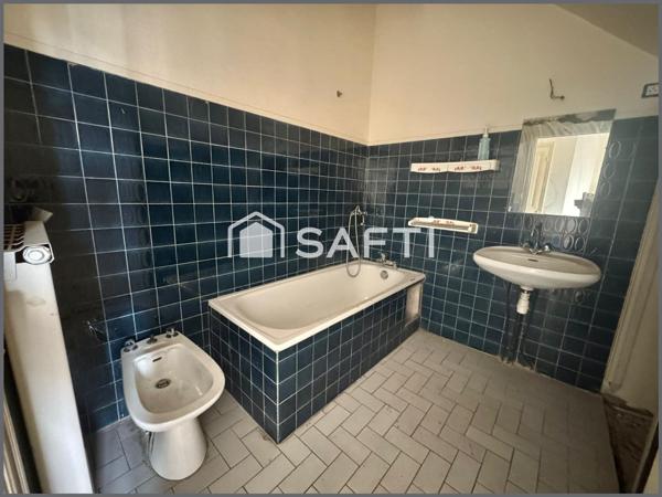 Immeuble de 225 m2 sur 3 niveaux