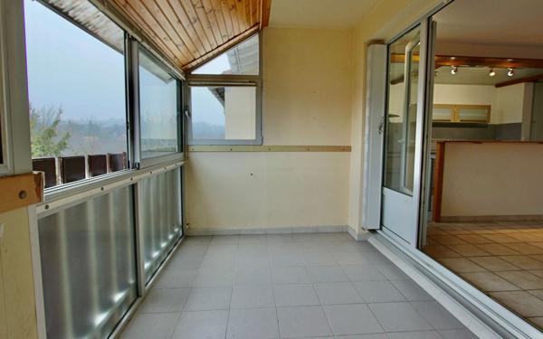 Appartement à vendre    5 pièces • 102 m2 Sainte-Foy-lès-Lyon