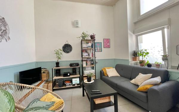 Maison à vendre    3 pièces •  Vauvert