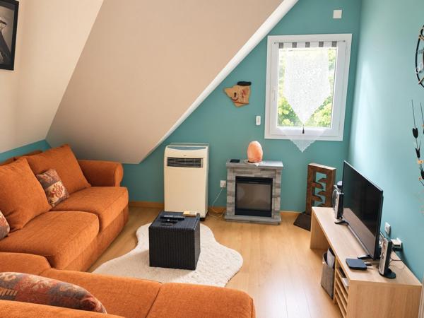 MAISON RECENTE SANS VIS A VIS PISCINE