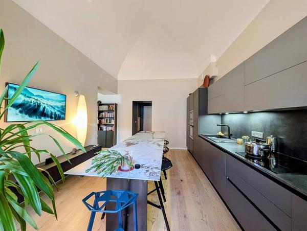 Appartement T4 92m2 de standing avec piscine - Proche centre de Chambéry