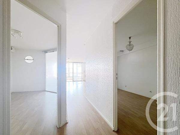 Appartement à vendre  4 pièces - 114,25 m 2   LA ROCHELLE  - 17