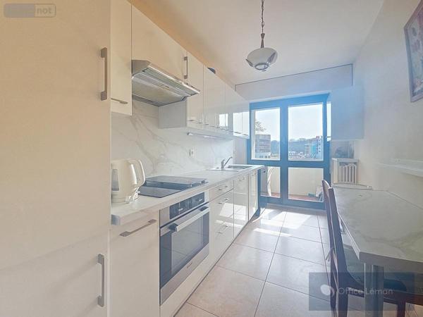 Appartement à vendre à Ferney-Voltaire dans l'Ain (01210), ref : 01047-797