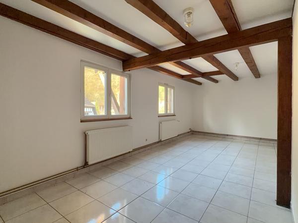 APPARTEMENT 3 PIÈCES - 88 M2 - BALCON - GARAGE - CALME