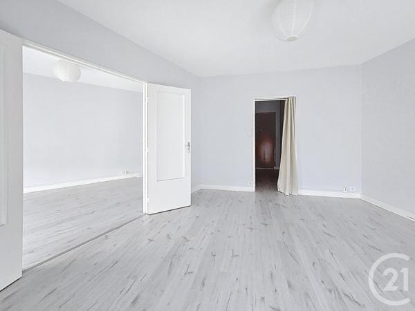 Appartement F2 à vendre  2 pièces - 59 m2 TROYES - 10