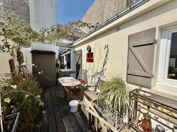 Achat - Appartement Auray 56400 3 pièces 81 m 2 185 m 2