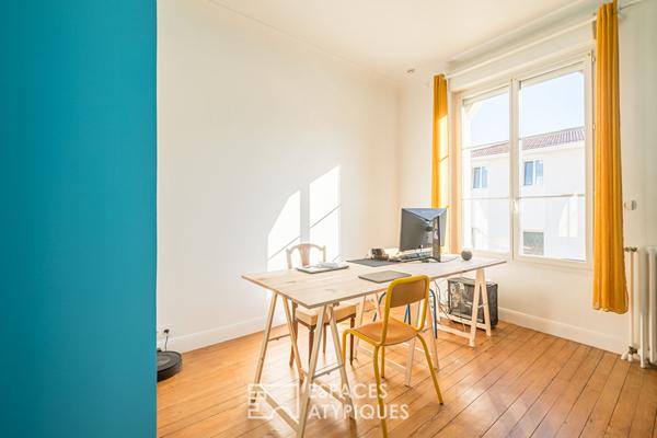 Maison en pierre avec garage et jardin