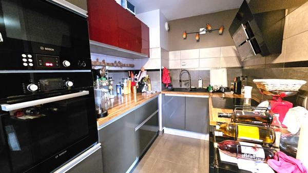 Appartement Albertville 2 pièce(s) 50 m2 avec cave et garage
