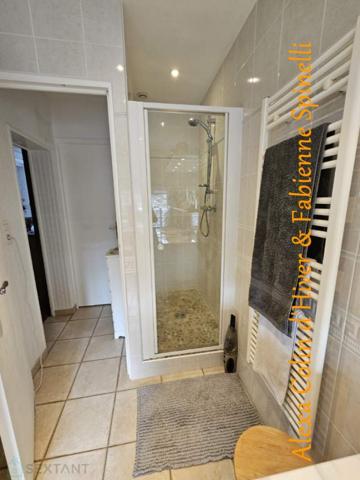 Maison 1930 mitoyenne au charme d'antan