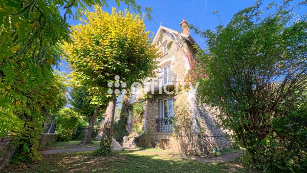 Maison 10 pièces - 195 m² Bien prestige