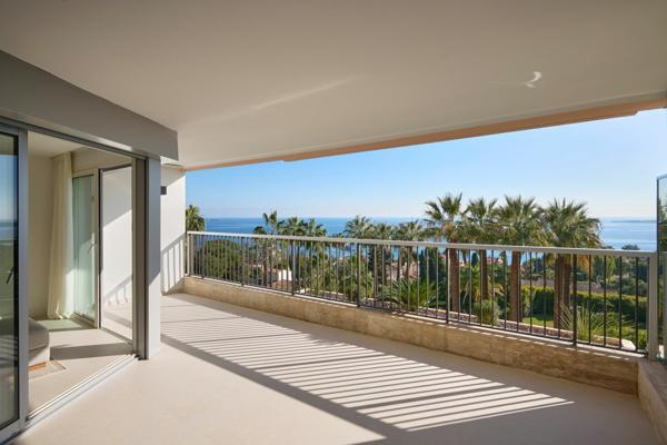 Appartement à vendre  4 pièces • 120 m2 Vallauris