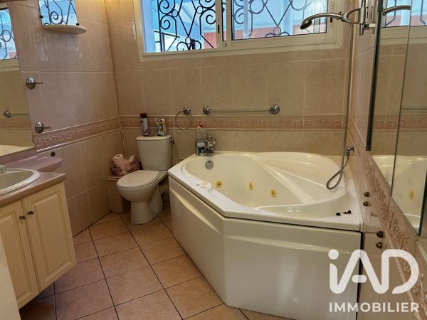 Maison à vendre 5 pièces 107 m² Podensac