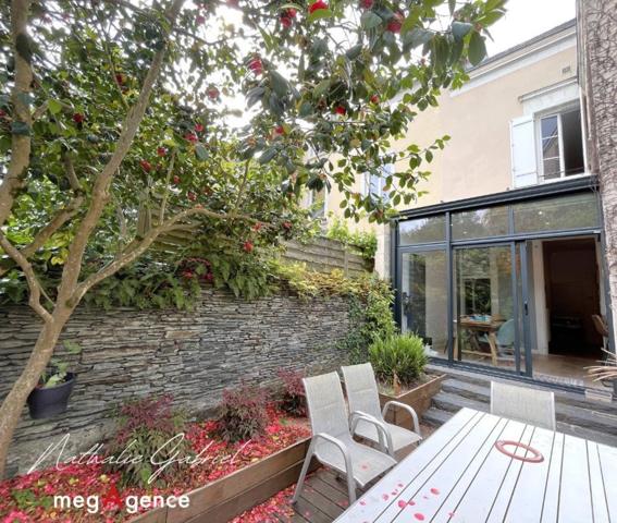 Maison à ANGERS, 49000 - 9 pièces 175m²