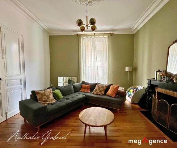 Maison à ANGERS, 49000 - 9 pièces 175m²