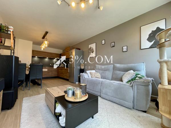 Appartement
                                                                                                                                                                                                                                                                                                                        2 pièce(s)                                                                                                                                                                                                          1 chambre(s)                                                                                                                                                                                                          46  m²